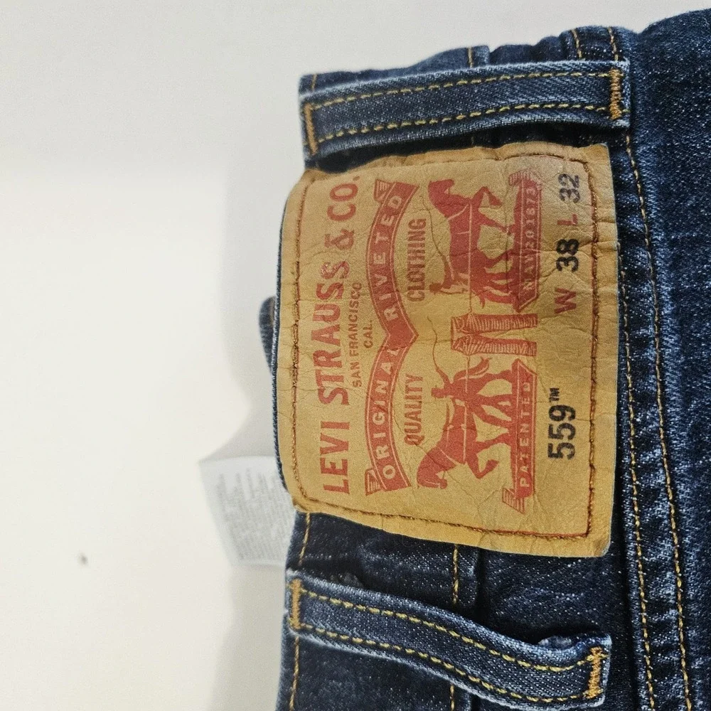 Levis 559 Men's Jeans Size 38W x 32L Dark Wash Regular Fit Zipper Fly
